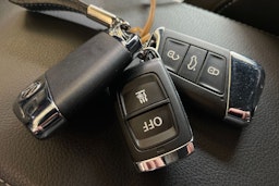 harmaa Volkswagen Arteon 2021 kuva 25.