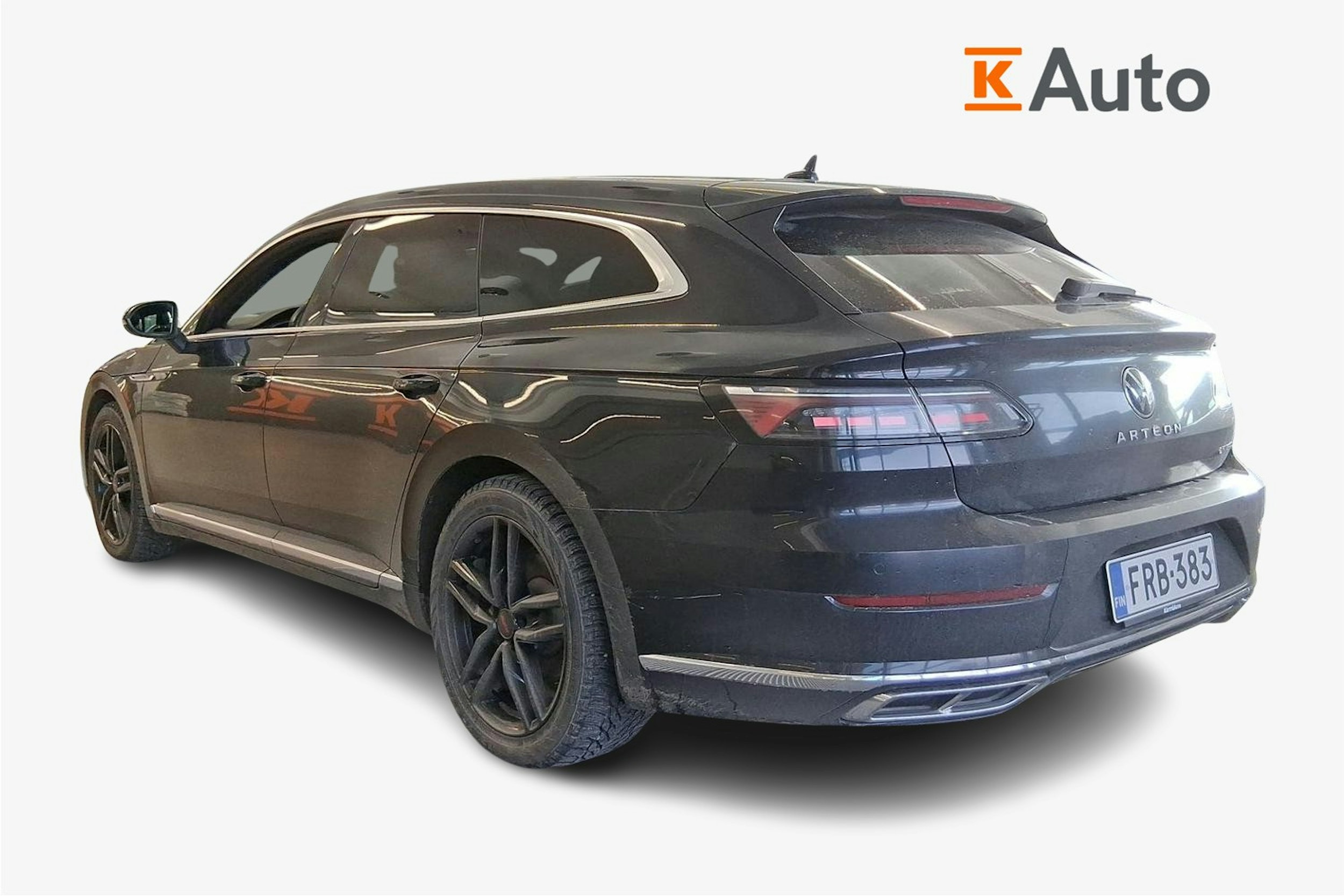 musta Volkswagen Arteon 2021 kuva 2.