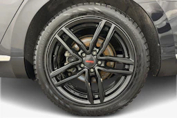 musta Volkswagen Arteon 2021 kuva 9.