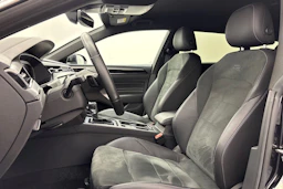 musta Volkswagen Arteon 2021 kuva 11.