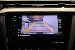 musta Volkswagen Arteon 2021 kuva 18.