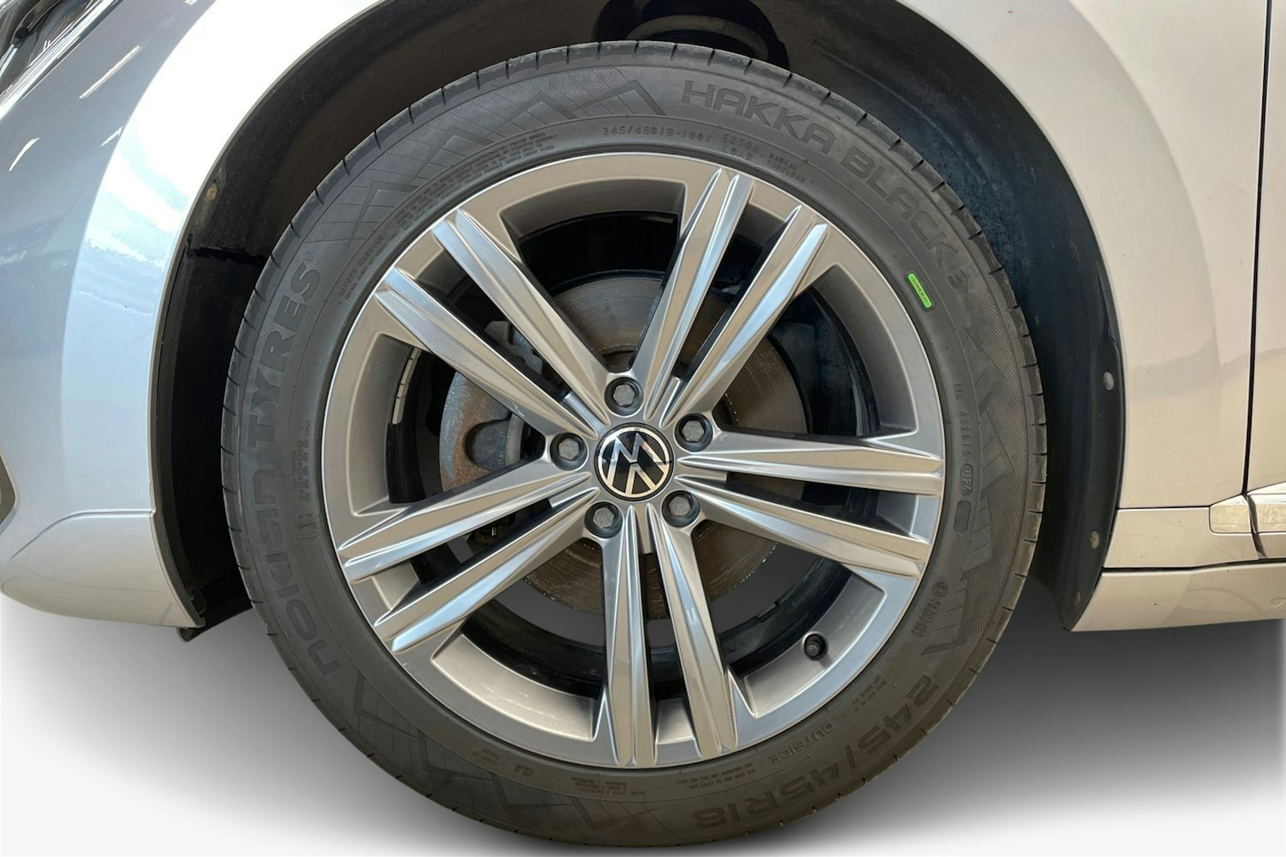 hopea Volkswagen ARTEON 2021 kuva 11.