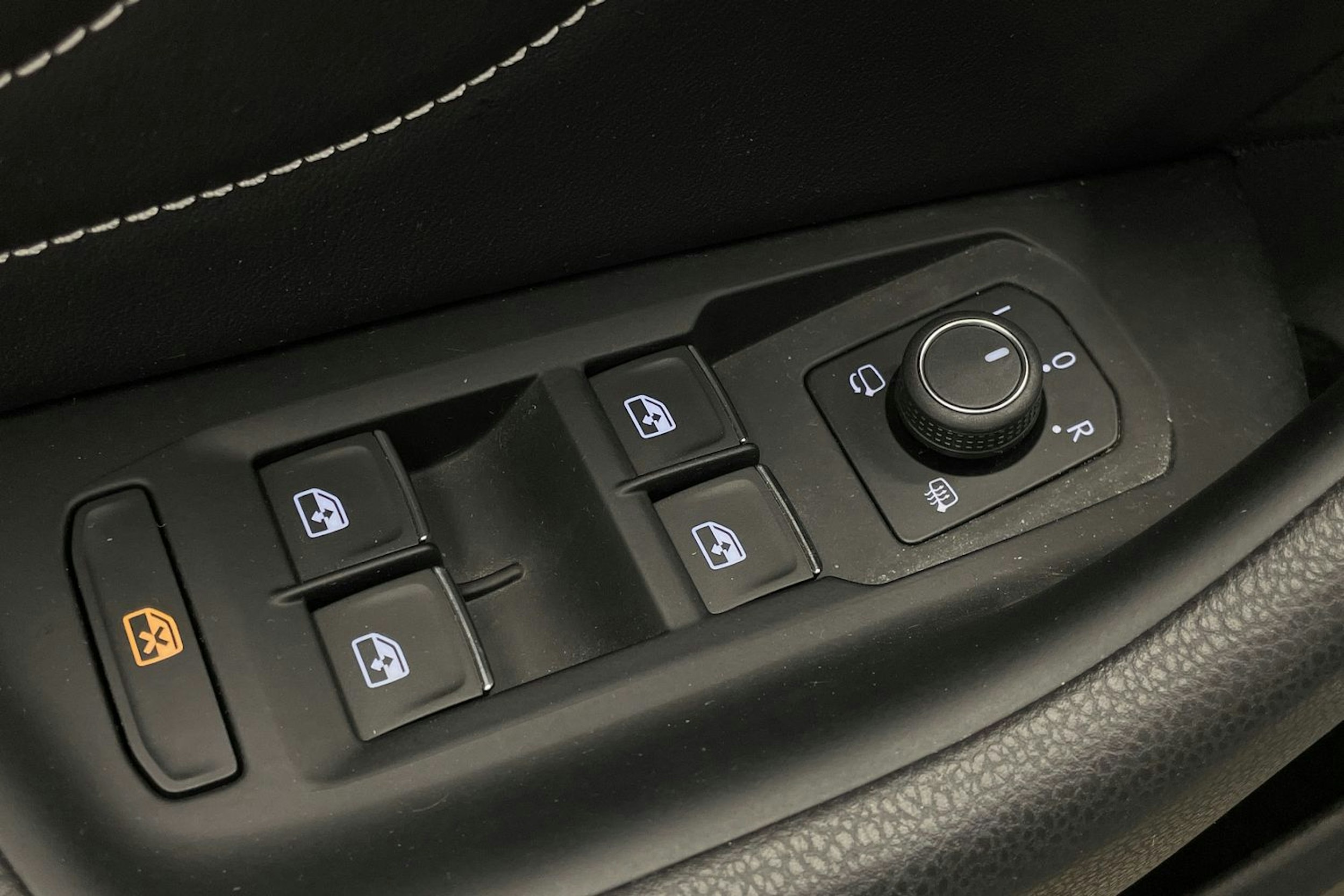 hopea Volkswagen ARTEON 2021 kuva 14.