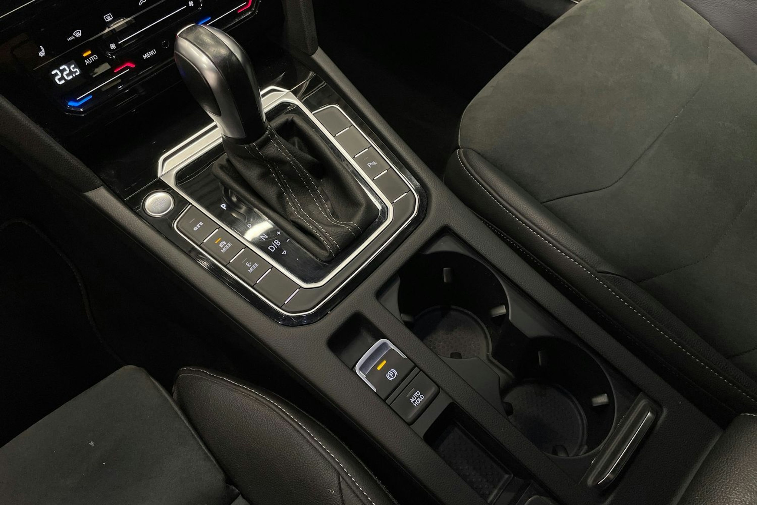 hopea Volkswagen ARTEON 2021 kuva 21.
