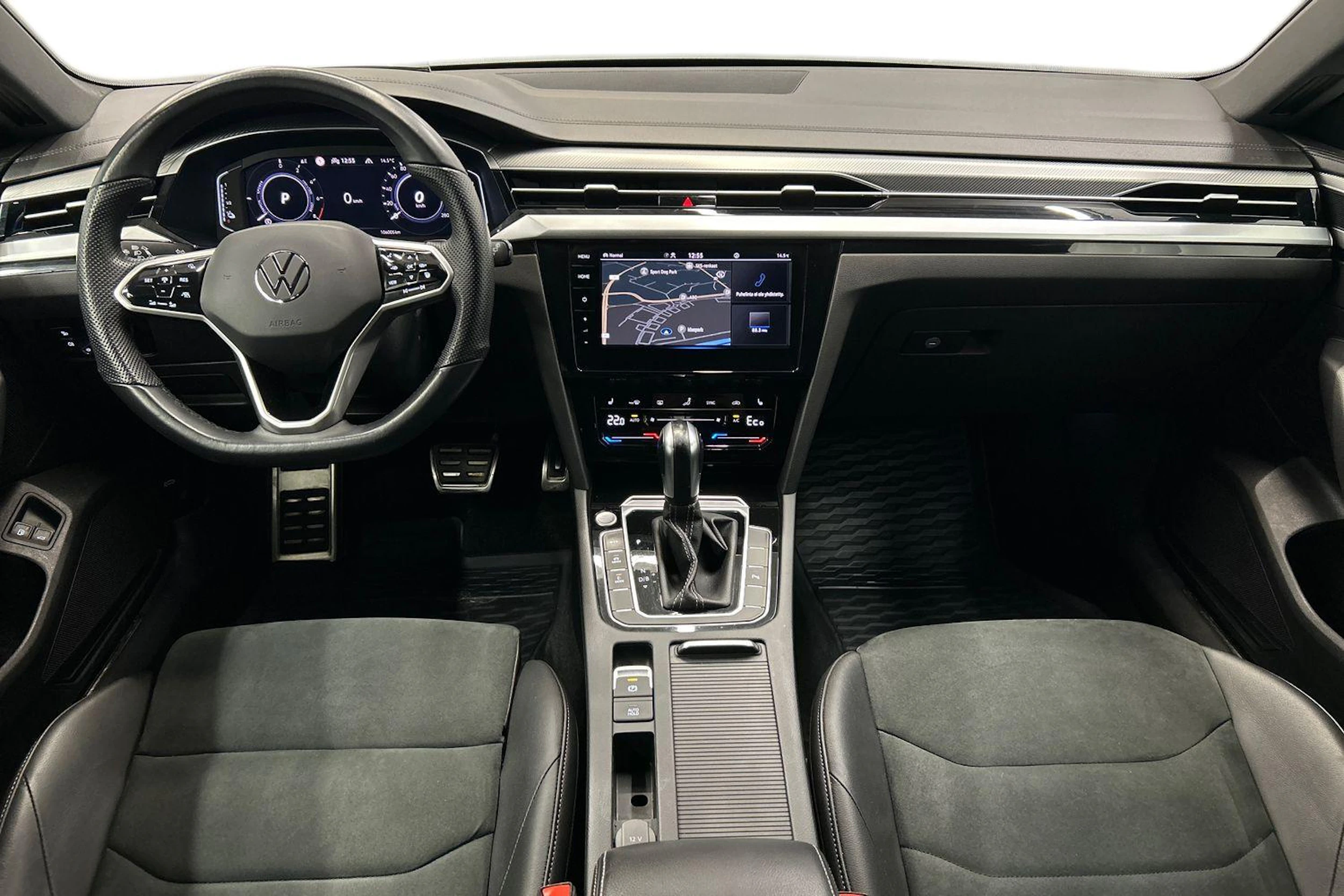 valkoinen Volkswagen Arteon 2021 kuva 7.