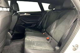 valkoinen Volkswagen Arteon 2021 kuva 8.