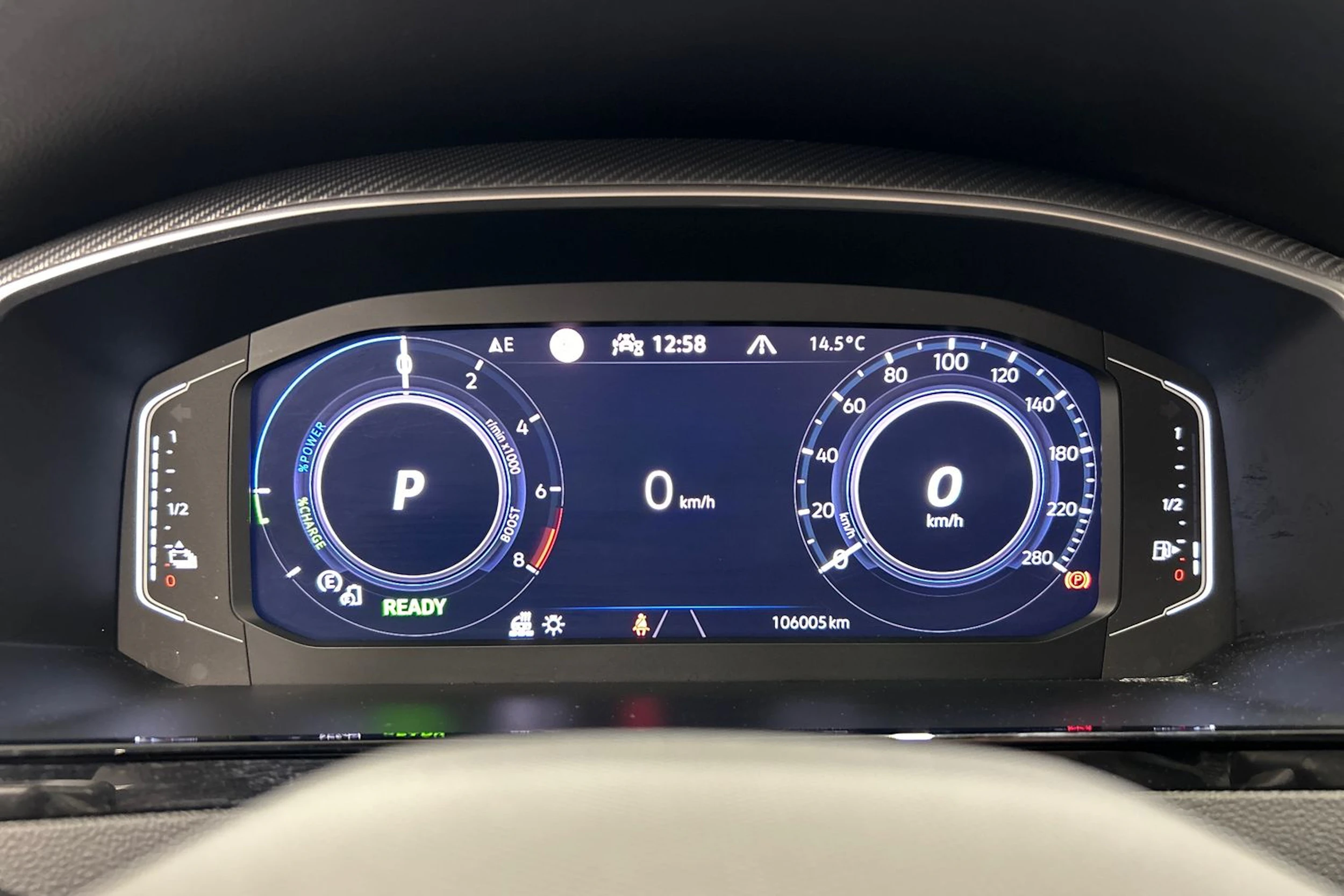 valkoinen Volkswagen Arteon 2021 kuva 15.