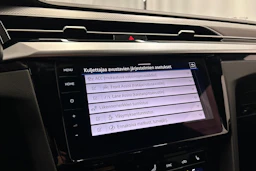 valkoinen Volkswagen Arteon 2021 kuva 18.