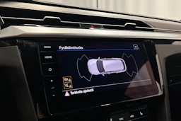 valkoinen Volkswagen Arteon 2021 kuva 22.