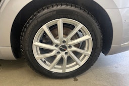 Harmaa Volkswagen Arteon 2021 kuva 11.