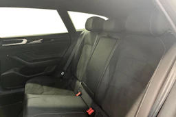 punainen Volkswagen Arteon 2021 kuva 11.