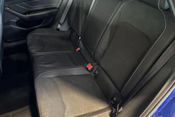 sininen Volkswagen Arteon 2021 kuva 8.