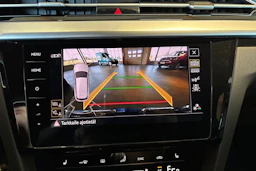 sininen Volkswagen Arteon 2021 kuva 16.