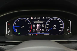 sininen Volkswagen Arteon 2021 kuva 12.