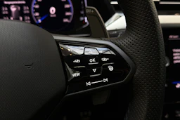sininen Volkswagen Arteon 2021 kuva 14.