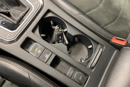 Valkoinen Volkswagen Arteon 2021 kuva 24.