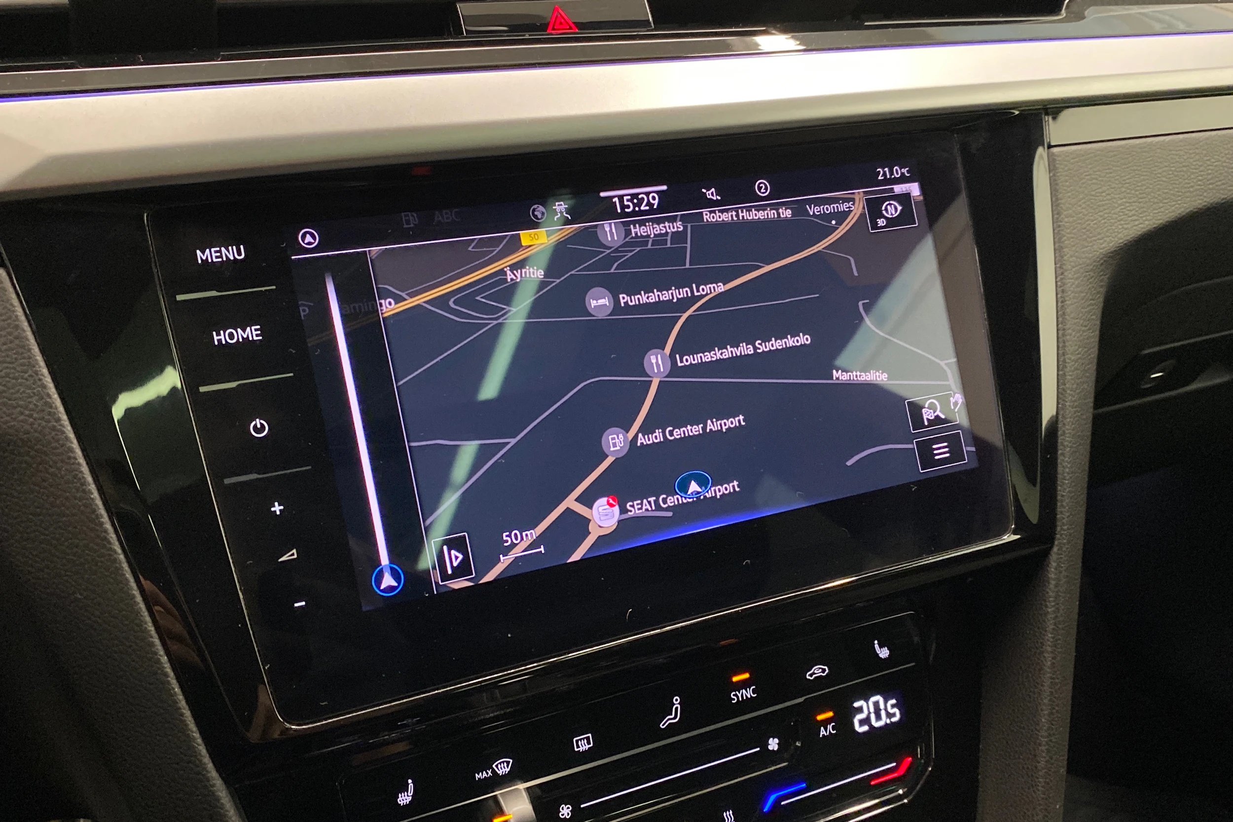 Valkoinen Volkswagen Arteon 2021 kuva 29.