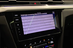 Valkoinen Volkswagen Arteon 2021 kuva 31.