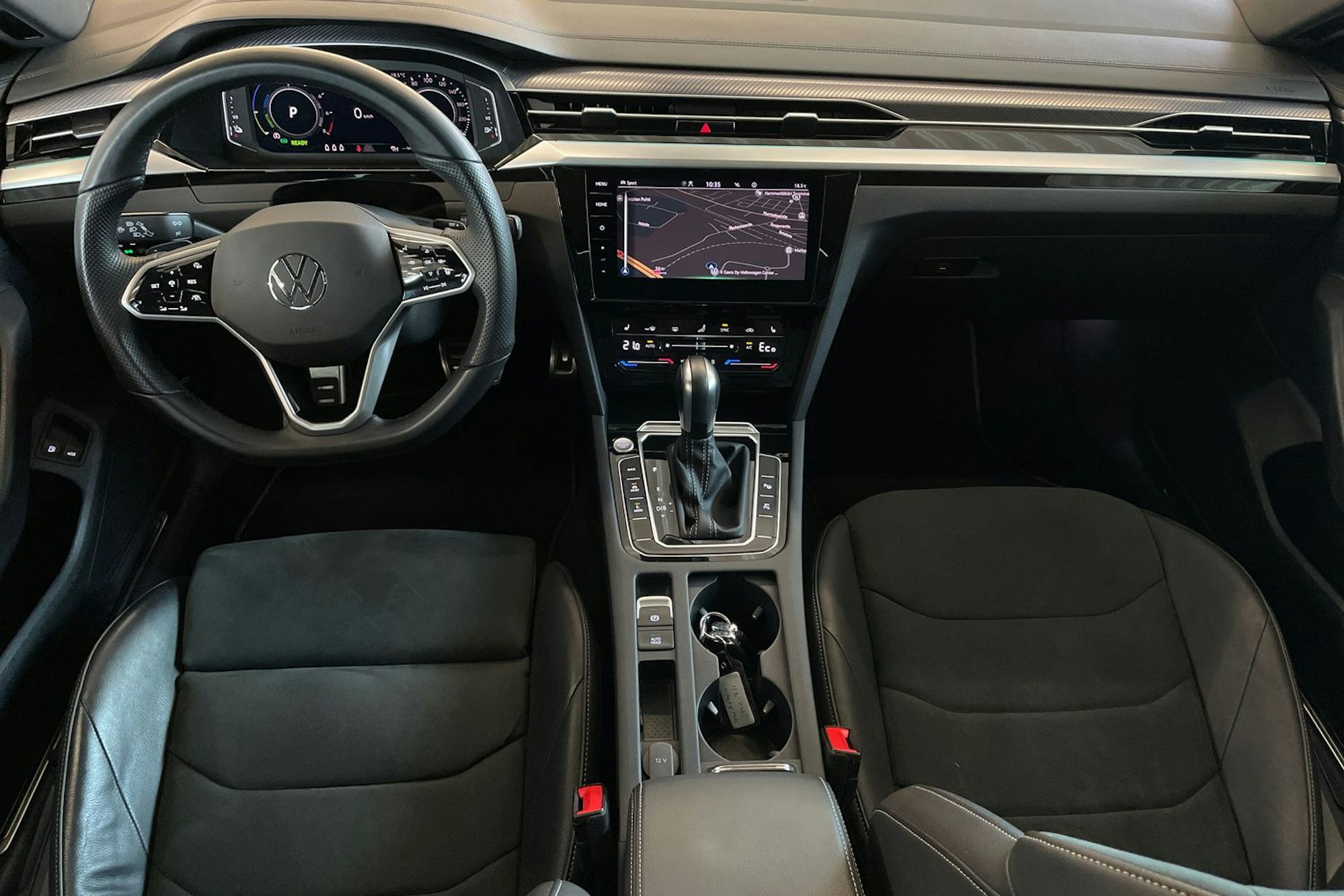 Sininen Volkswagen Arteon 2021 kuva 9.