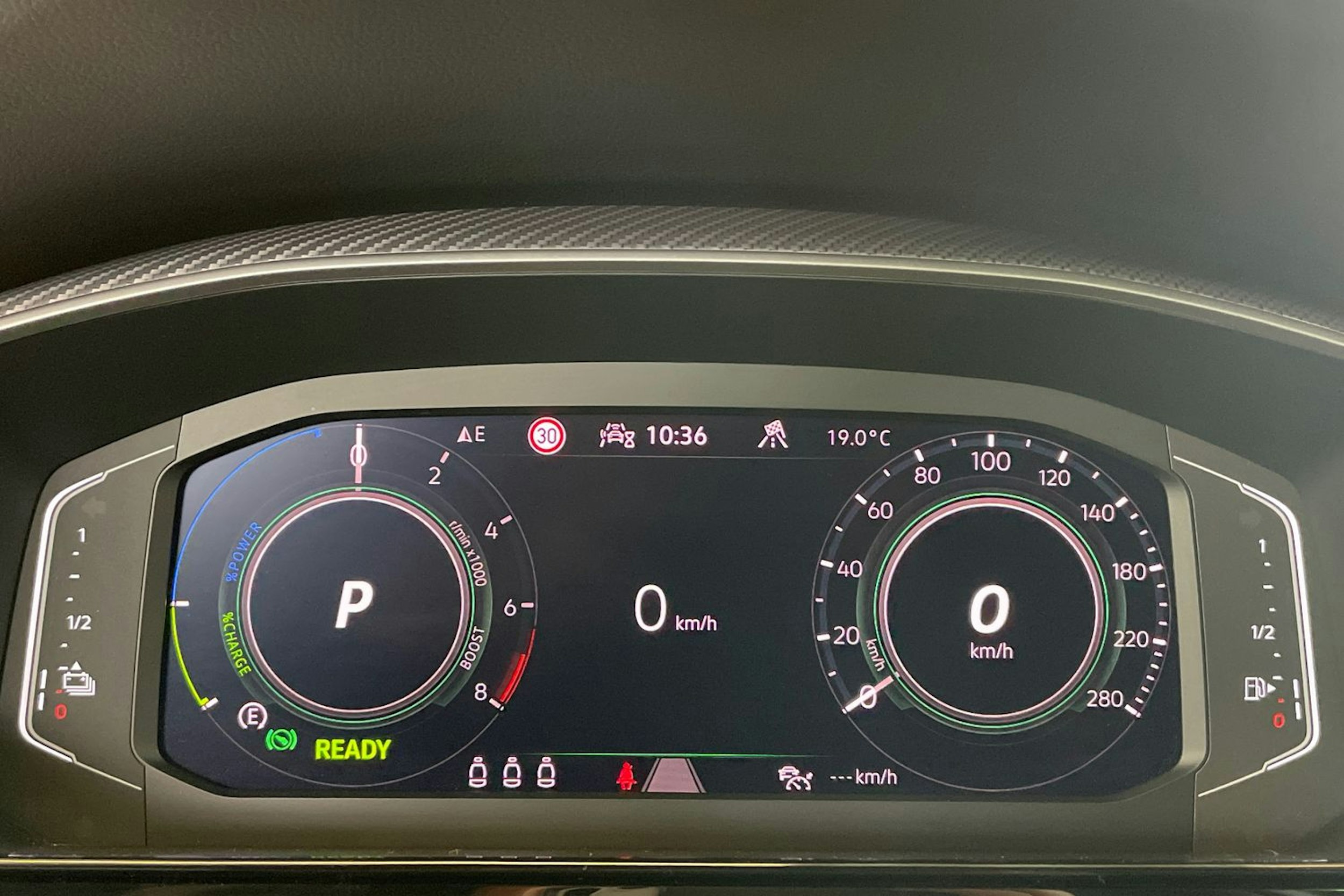 Sininen Volkswagen Arteon 2021 kuva 16.