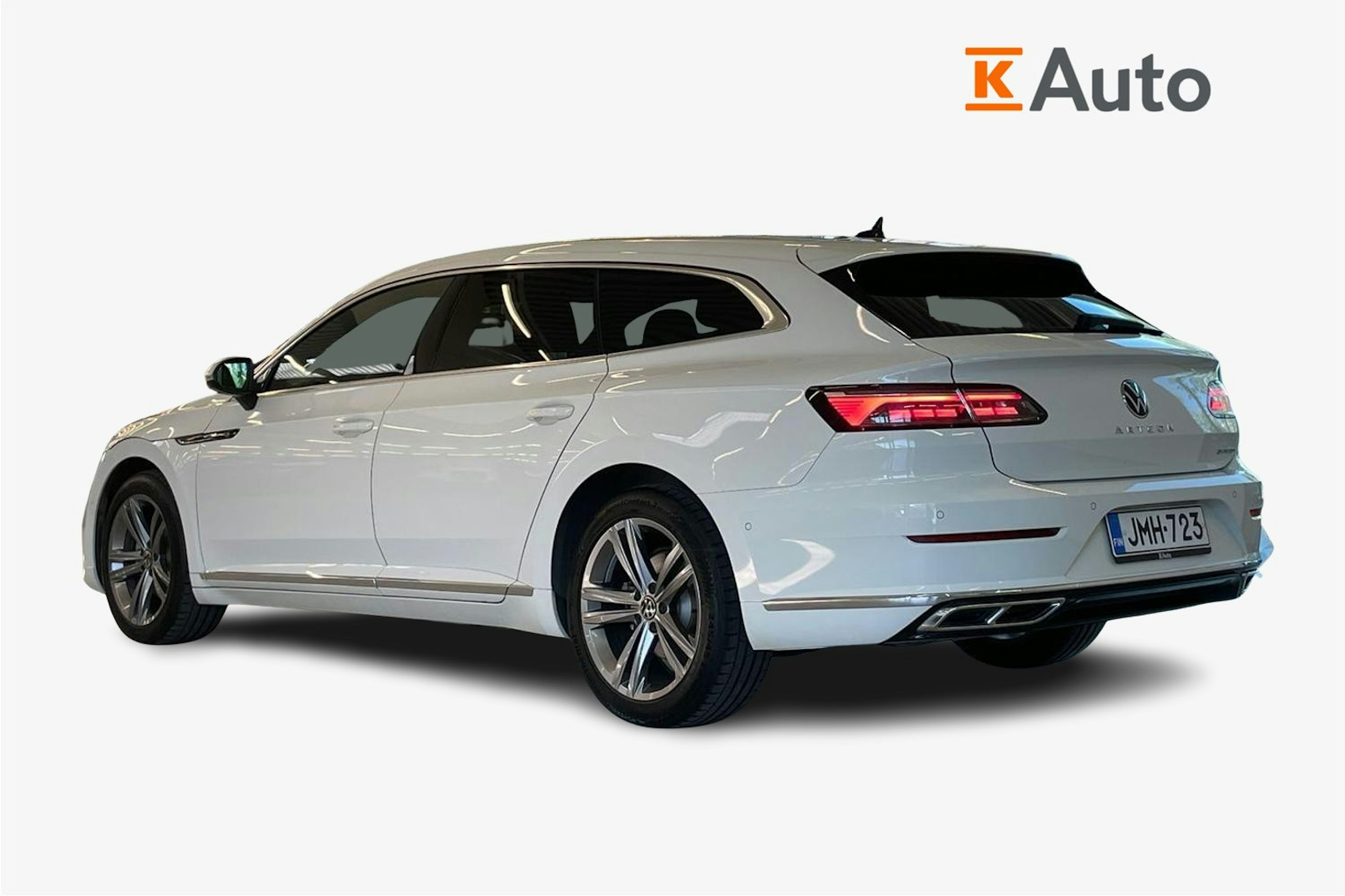 valkoinen Volkswagen Arteon 2021 kuva 2.