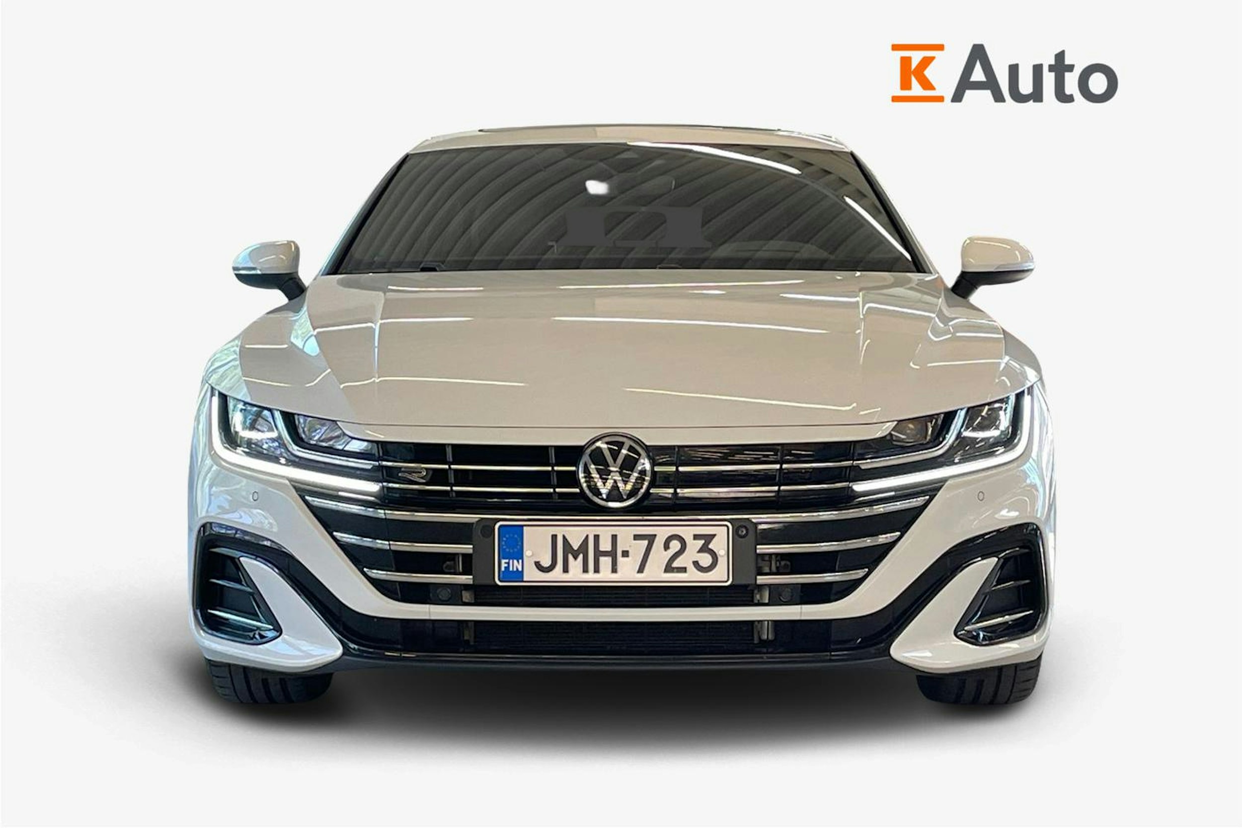 valkoinen Volkswagen Arteon 2021 kuva 5.