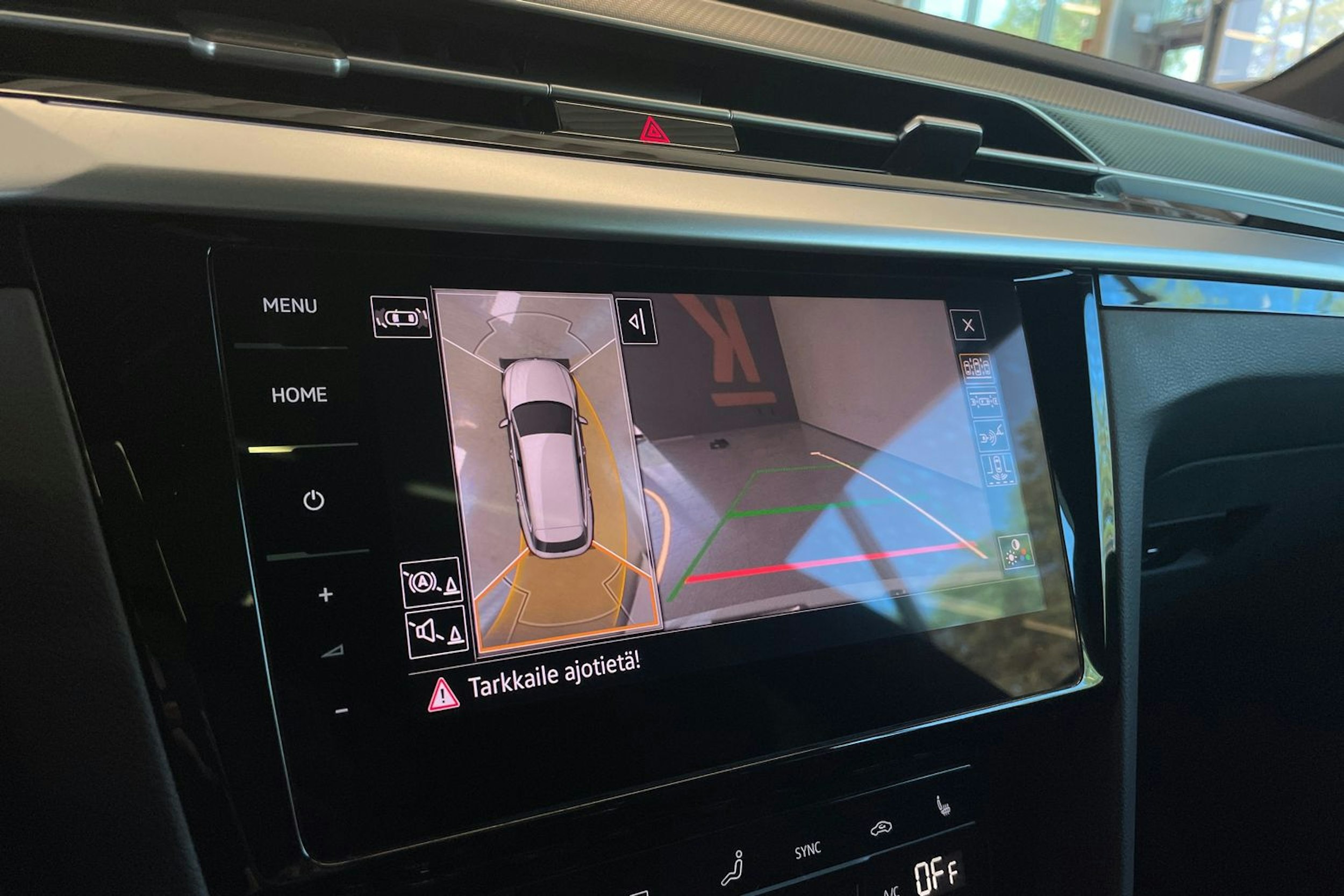 valkoinen Volkswagen Arteon 2021 kuva 22.