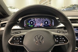 sininen Volkswagen Arteon 2021 kuva 15.