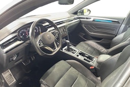 Musta Volkswagen Arteon 2021 kuva 7.