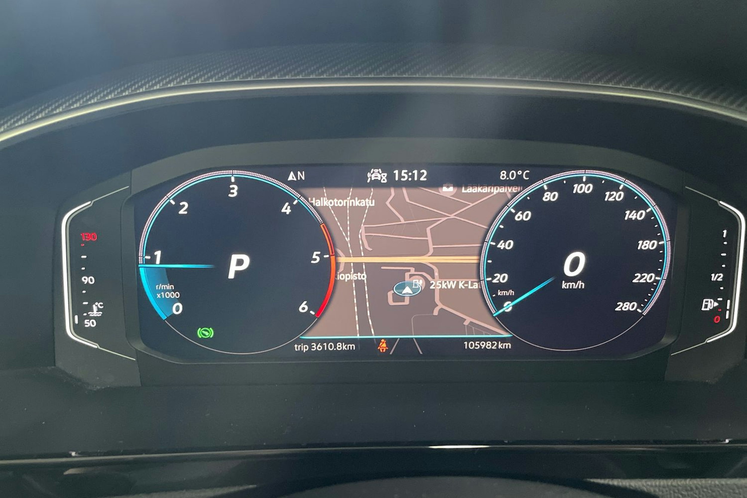 Musta Volkswagen Arteon 2021 kuva 16.