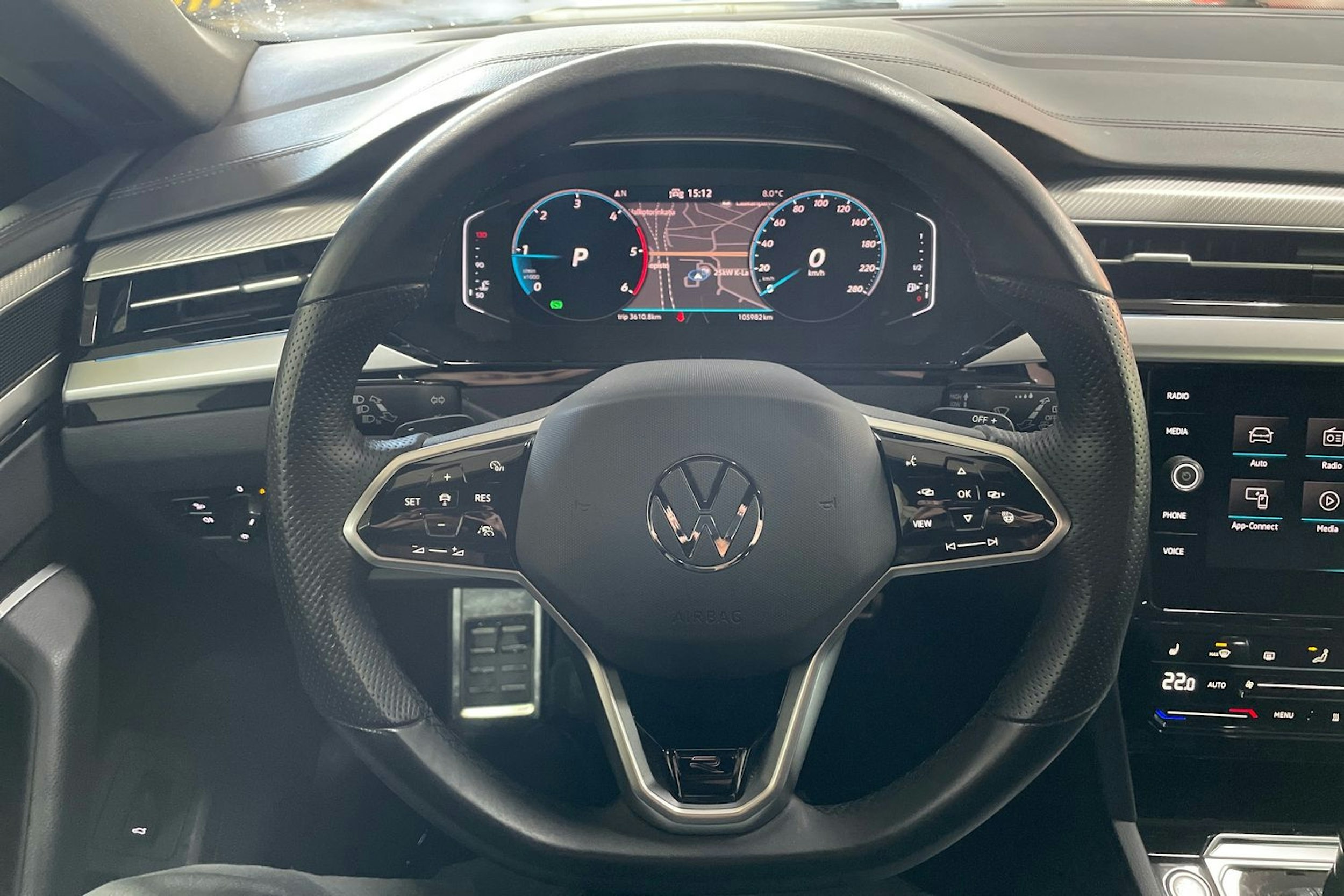 Musta Volkswagen Arteon 2021 kuva 17.
