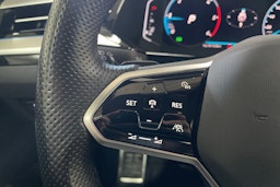 Musta Volkswagen Arteon 2021 kuva 20.