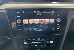 Musta Volkswagen Arteon 2021 kuva 21.