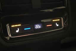 harmaa Volkswagen Arteon 2021 kuva 17.