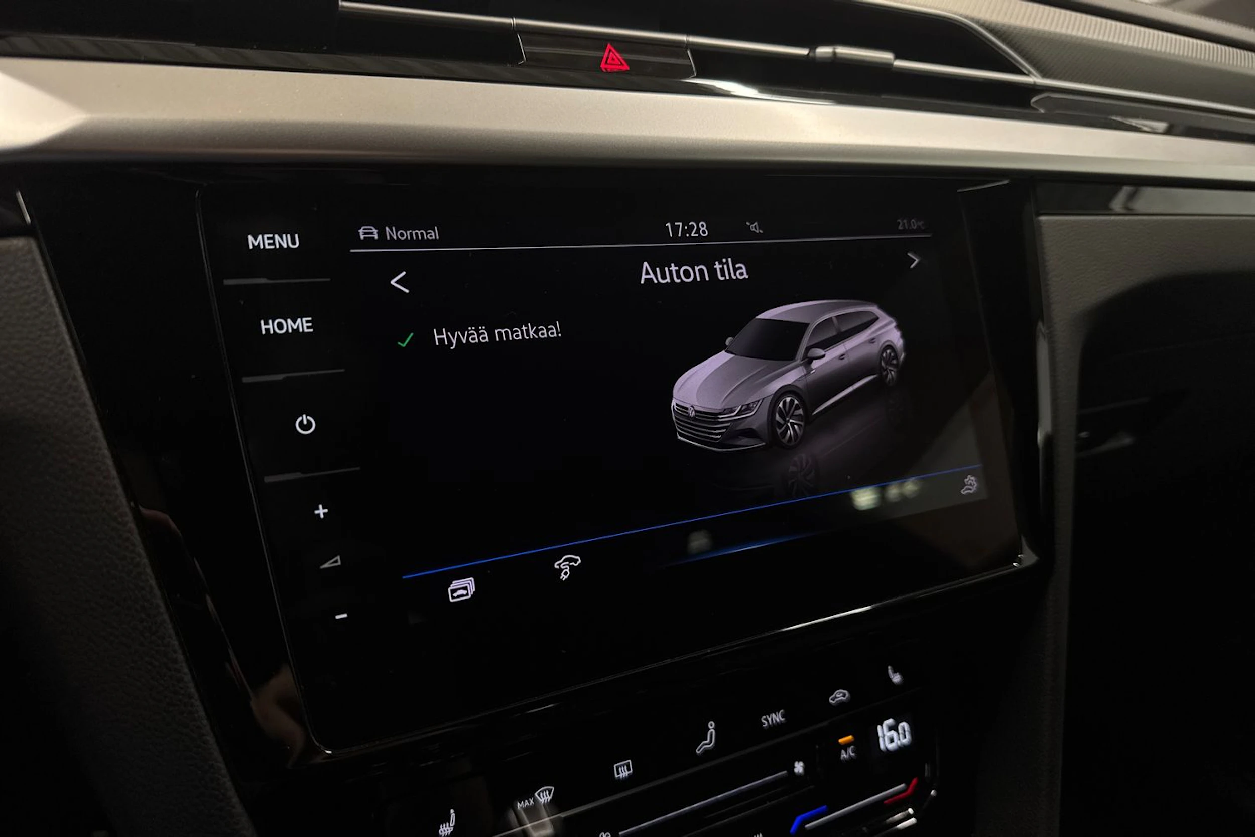 valkoinen Volkswagen Arteon 2021 kuva 33.