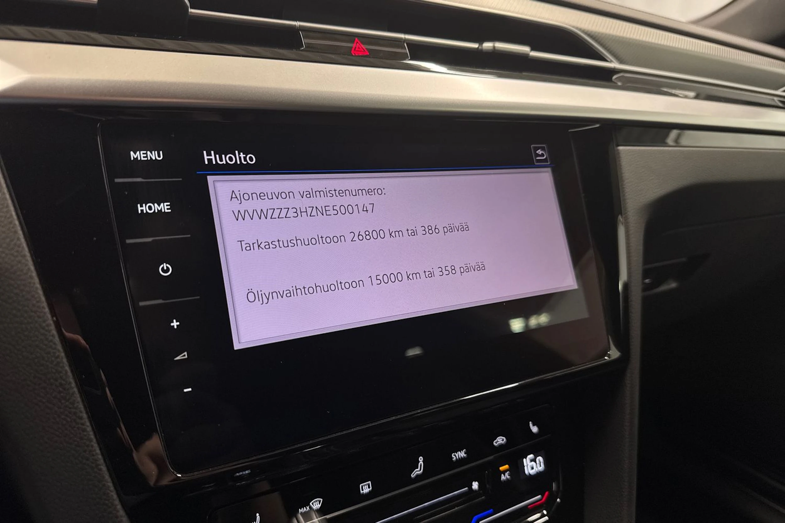 valkoinen Volkswagen Arteon 2021 kuva 34.