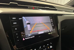 valkoinen Volkswagen Arteon 2021 kuva 36.