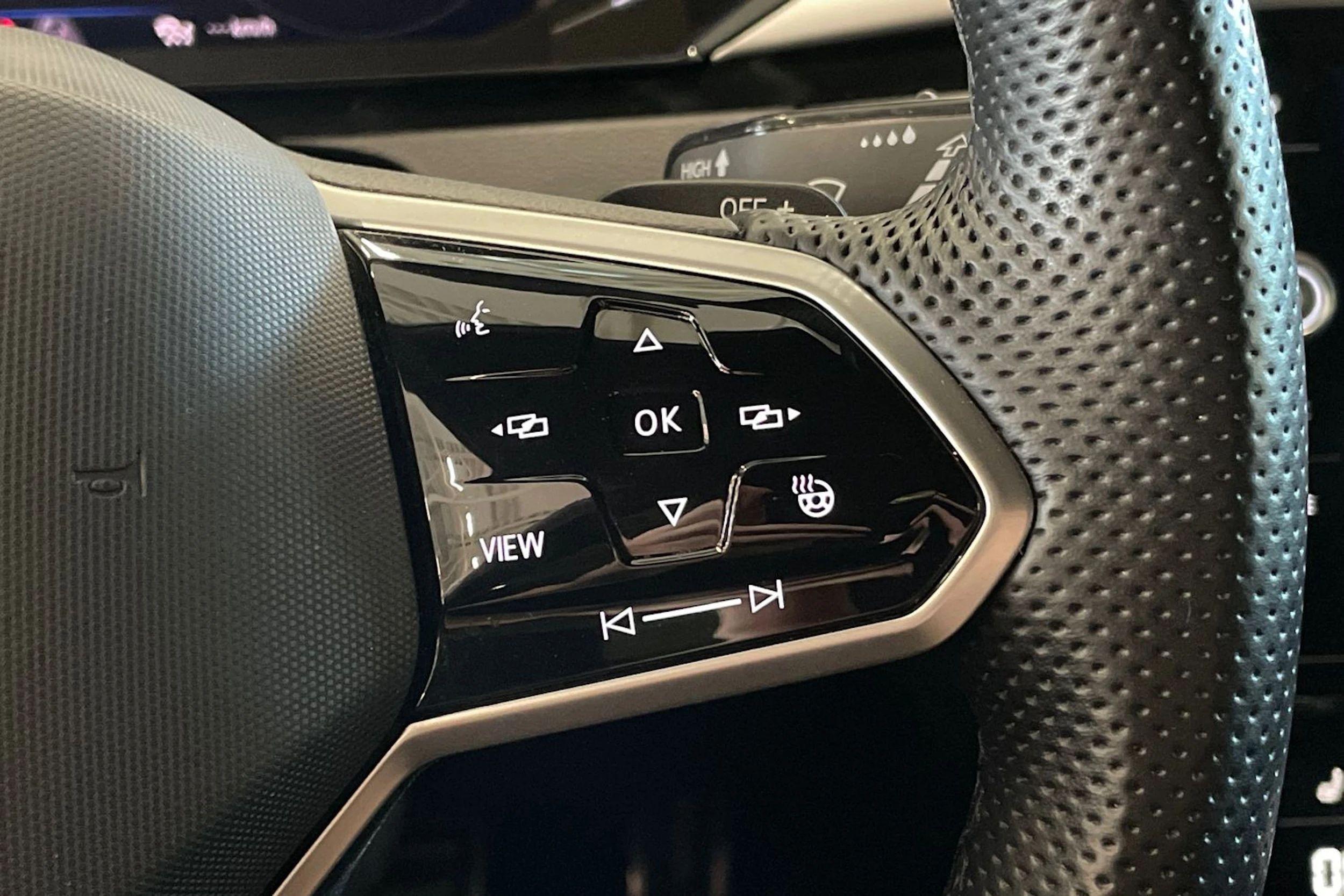 hopea Volkswagen Arteon 2021 kuva 15.