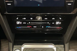 hopea Volkswagen Arteon 2021 kuva 24.