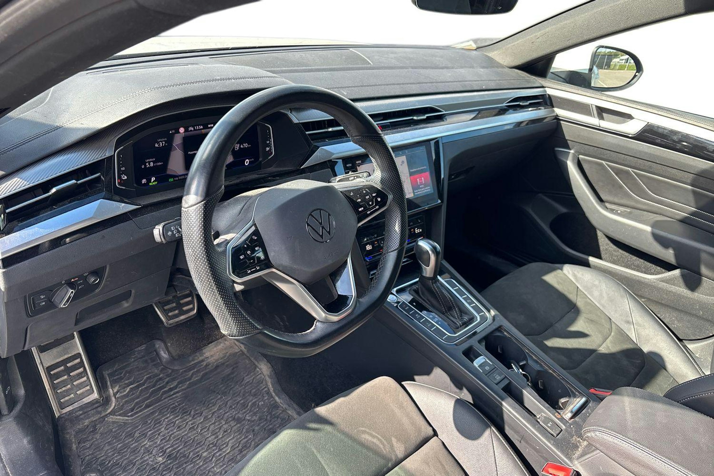 valkoinen Volkswagen Arteon 2021 kuva 3.