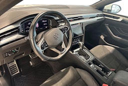 valkoinen Volkswagen Arteon 2021 kuva 7.