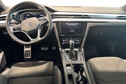 valkoinen Volkswagen Arteon 2021 kuva 9.