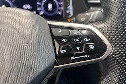 valkoinen Volkswagen Arteon 2021 kuva 16.