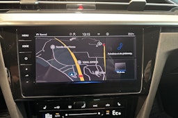 valkoinen Volkswagen Arteon 2021 kuva 17.