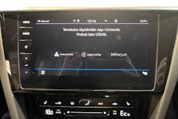 valkoinen Volkswagen Arteon 2021 kuva 19.