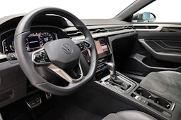 harmaa Volkswagen Arteon 2021 kuva 7.