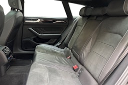 harmaa Volkswagen Arteon 2021 kuva 10.