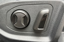 harmaa Volkswagen Arteon 2021 kuva 35.