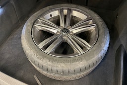 valkoinen Volkswagen Arteon 2022 kuva 13.