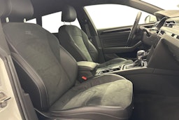 valkoinen Volkswagen Arteon 2022 kuva 10.